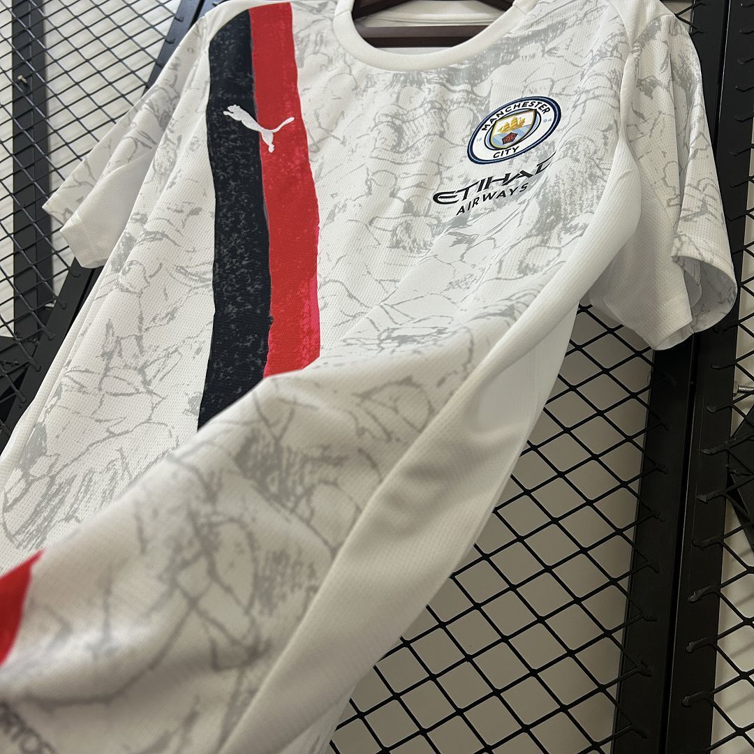 Maillot PUMA x KidSuper Manchester City 25/26