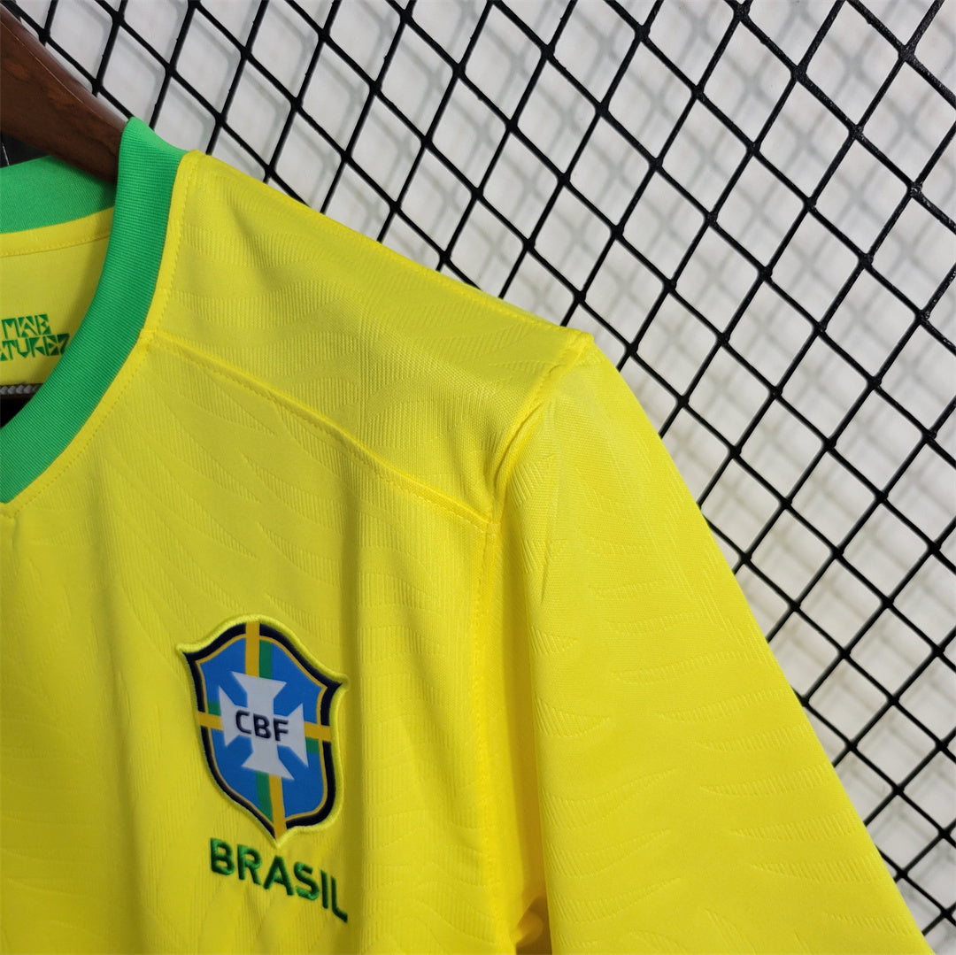 Maillot Domicile Brésil 23/24