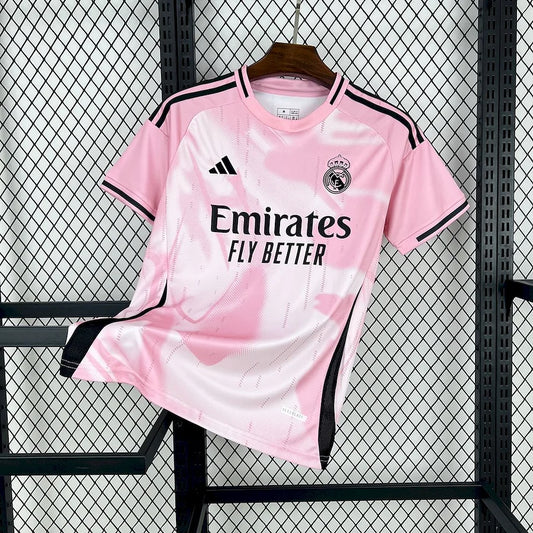 Real Madrid Rose 2024